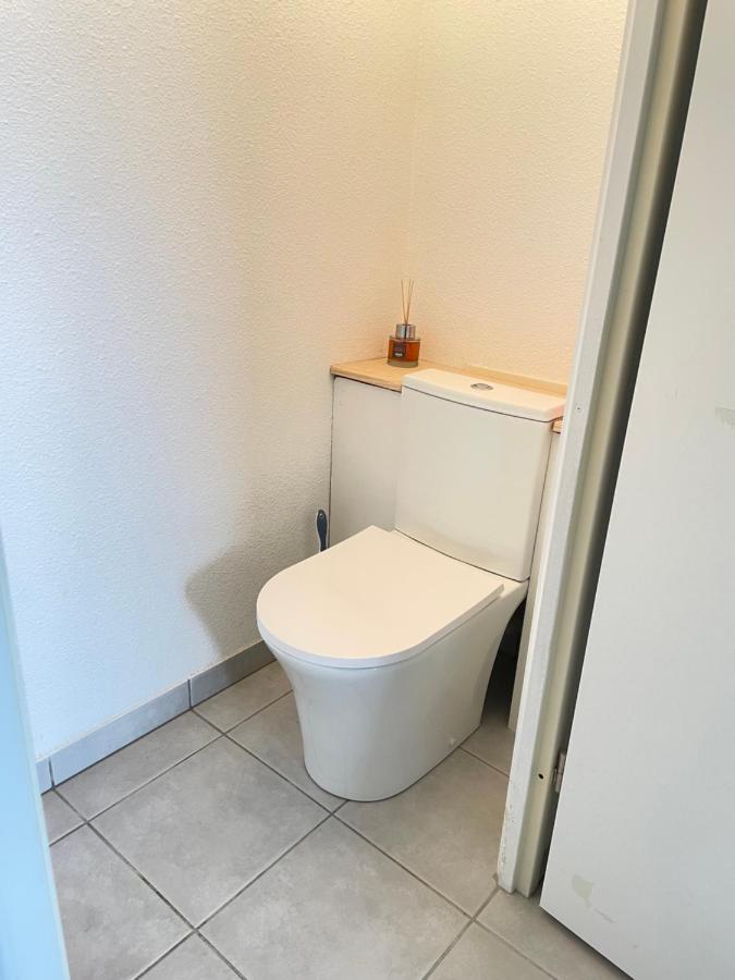 Piscine, Video-Projecteur, Parking Securise Poitiers Exterior foto